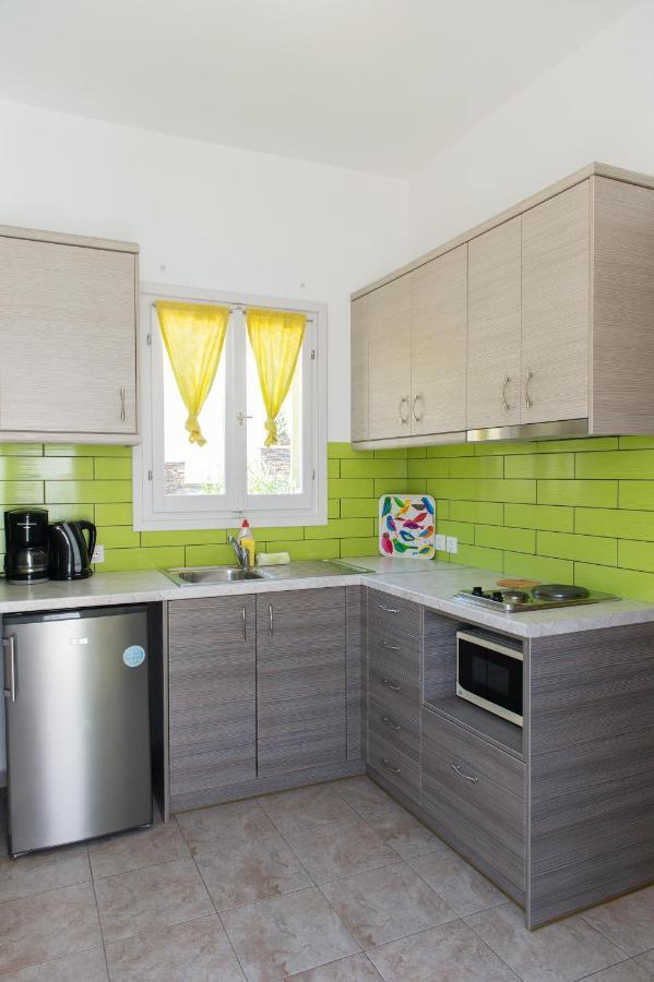 Morpheas Pension Rooms & Apartments Kamares  Екстериор снимка