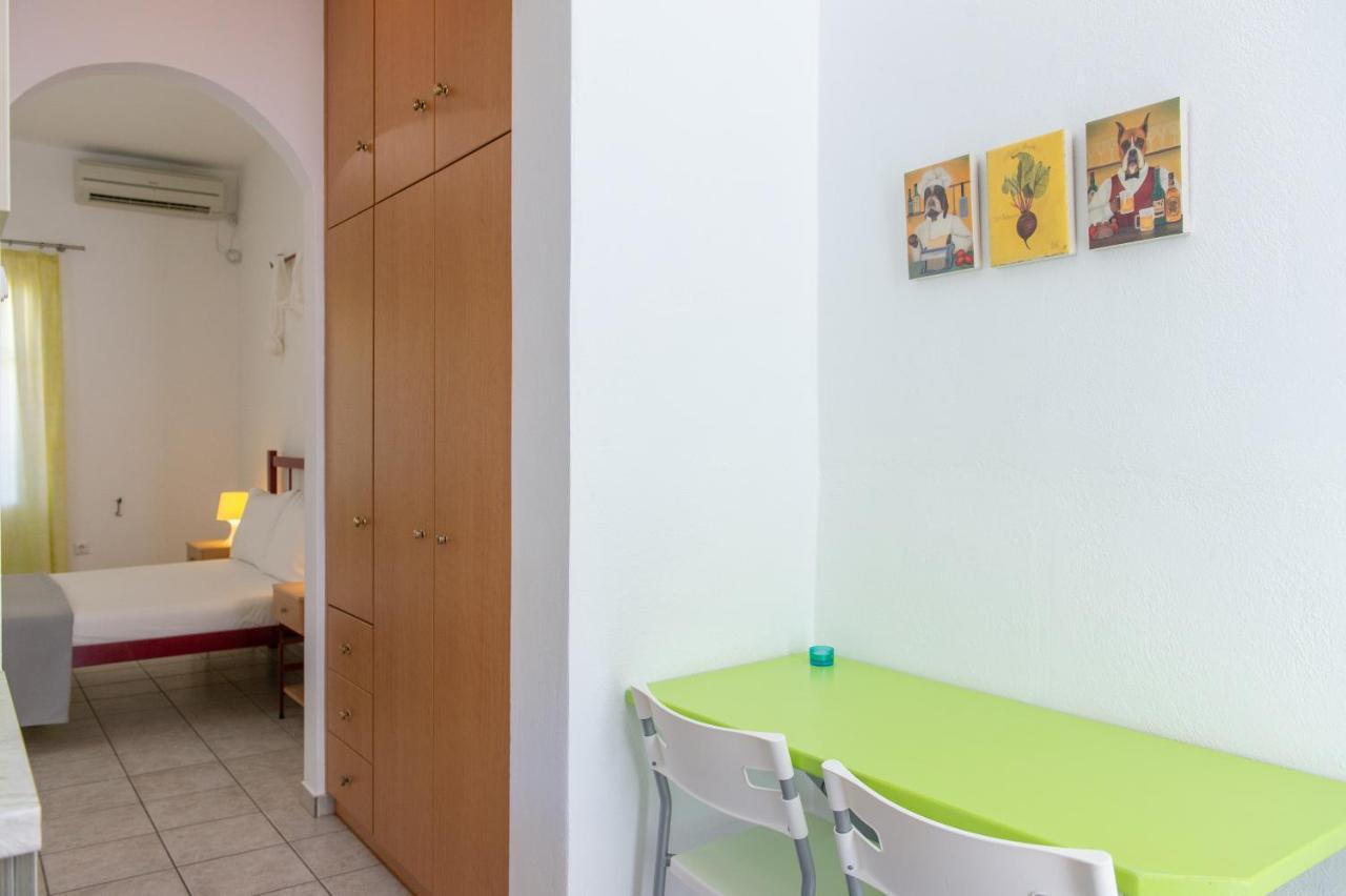 Morpheas Pension Rooms & Apartments Kamares  Екстериор снимка