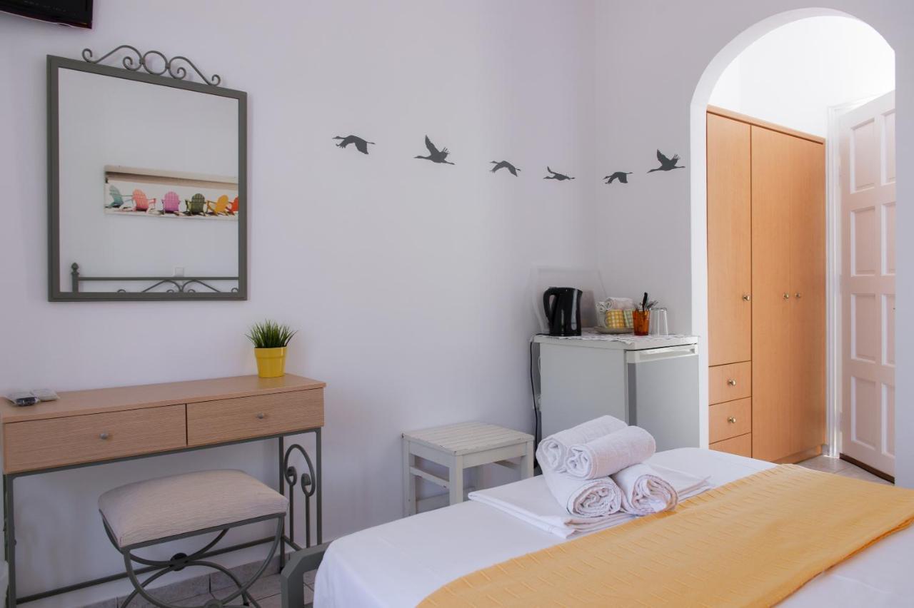 Morpheas Pension Rooms & Apartments Kamares  Екстериор снимка
