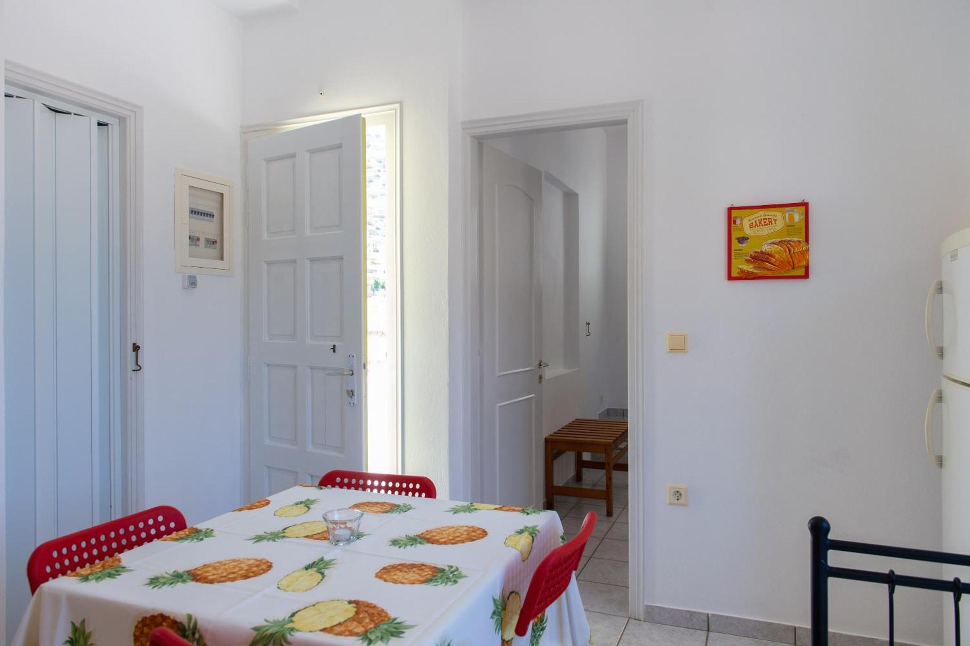 Morpheas Pension Rooms & Apartments Kamares  Стая снимка